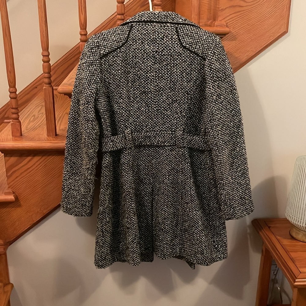 Guess Jacket - Picture 3 of 3